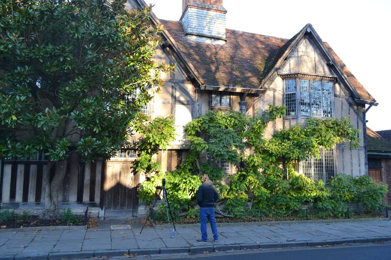 Archaeologist surveying Hall's Croft (3)
