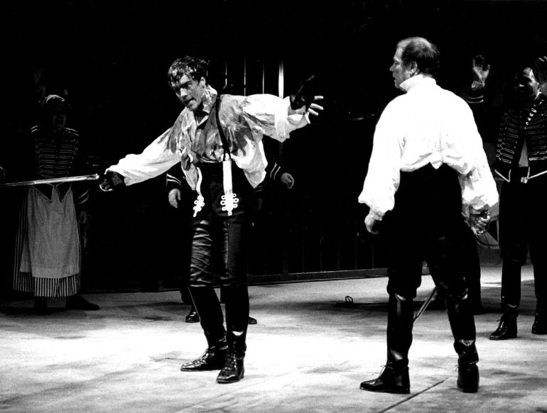 Coriolanus Victory over Aufidius in David Thacker’s post-1789 revolutionary France production at the RSC in 1994.
