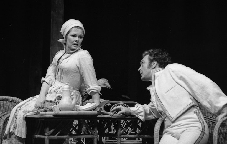 In 1976, Judi Dench and Donald Sinden played Beatrice and Benedick to great acclaim.
