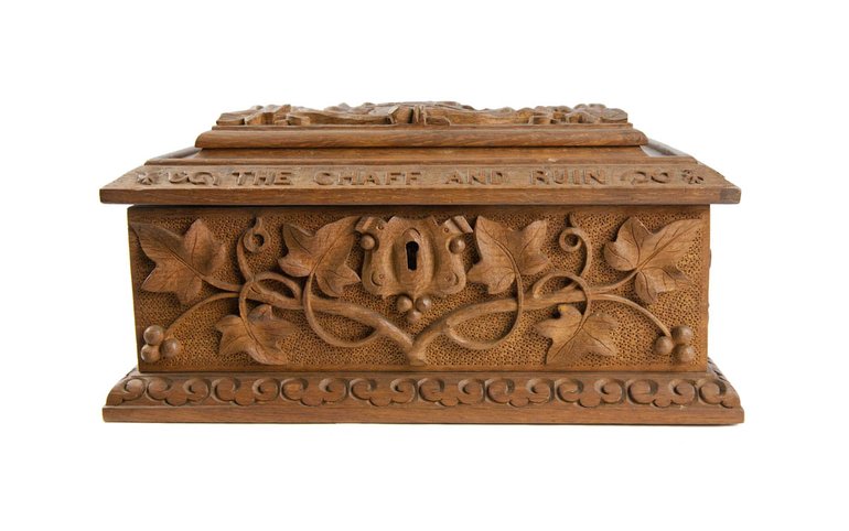 STRST : SBT 1868-3/895, Oak box made from the wood of the barn at Shakespeare's New Place