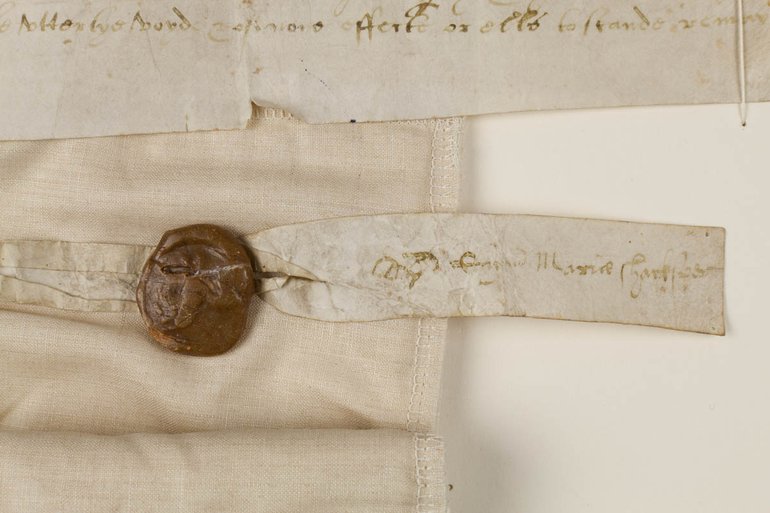 Mary Shakespeare's seal and signature