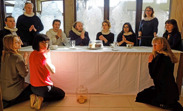 SBT Family Saying Grace