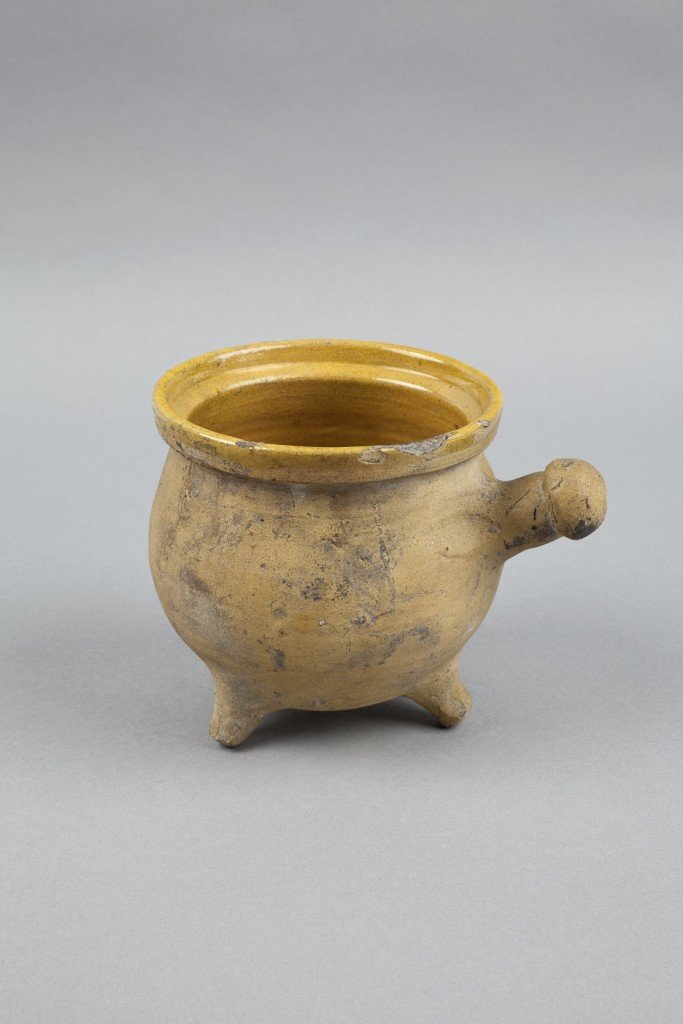 Yellow Earthenware Pipkin