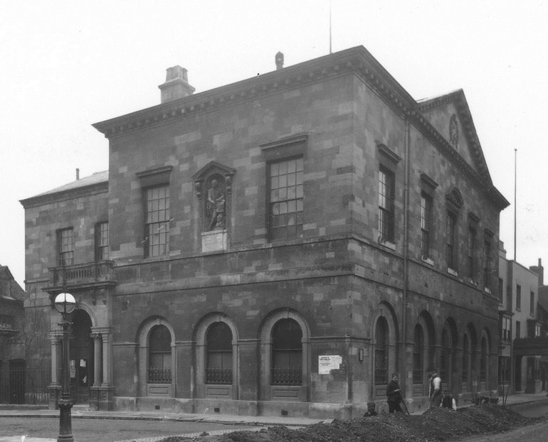 SC80/42 Stratford Town Hall, c.1910