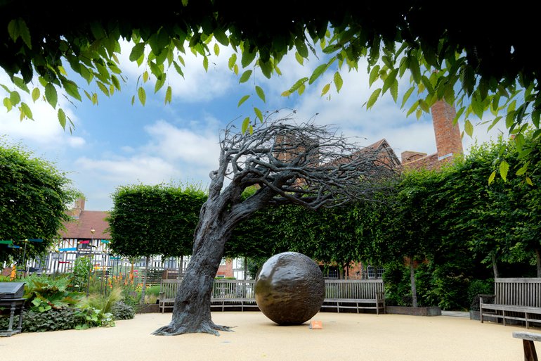 sm-SBT New Place Garden 15a